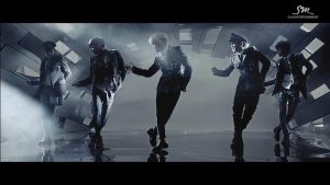 SHINee – Everybody [720p] [MV]