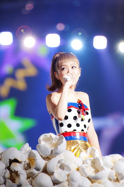 [Concert] Kana Nishino - with LOVE tour 2015 [HDTV][720p][x264][AAC