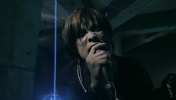[2006.09.27] girugamesh - Owari no Mirai (DVD) [480p]   - eimusics.com.mkv_snapshot_03.28_[2015.12.31_20.41.30]